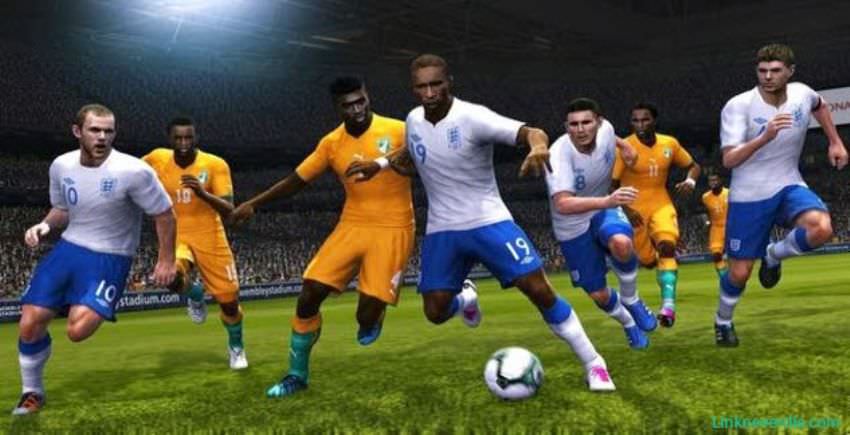Hình ảnh trong game PES 2010 (screenshot) Hình ảnh trong game PES 2010 (screenshot)
