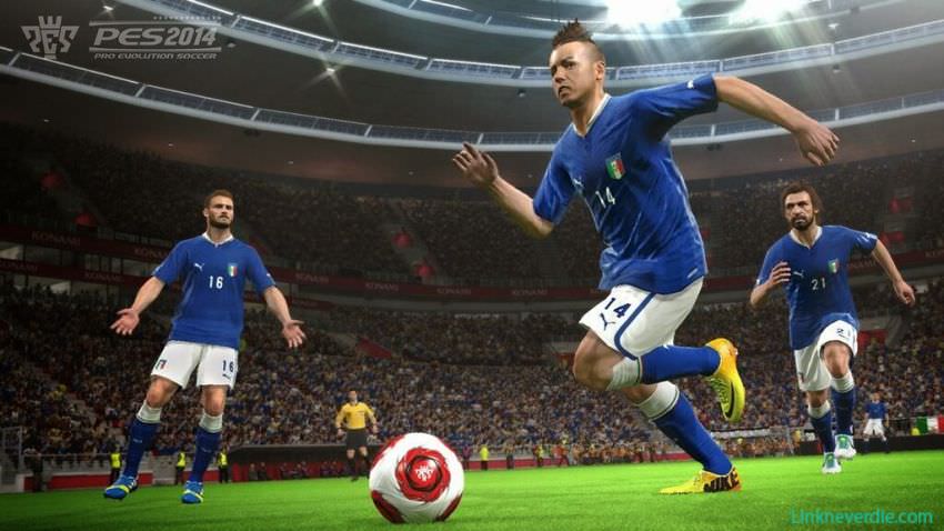 Hình ảnh trong game PES 2014 (screenshot) Hình ảnh trong game PES 2014 (screenshot)