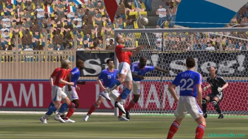 Hình ảnh trong game PES 2007 (screenshot) Hình ảnh trong game PES 2007 (screenshot)