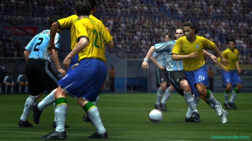 Hình ảnh trong game PES 2009 (screenshot) Hình ảnh trong game PES 2009 (screenshot)