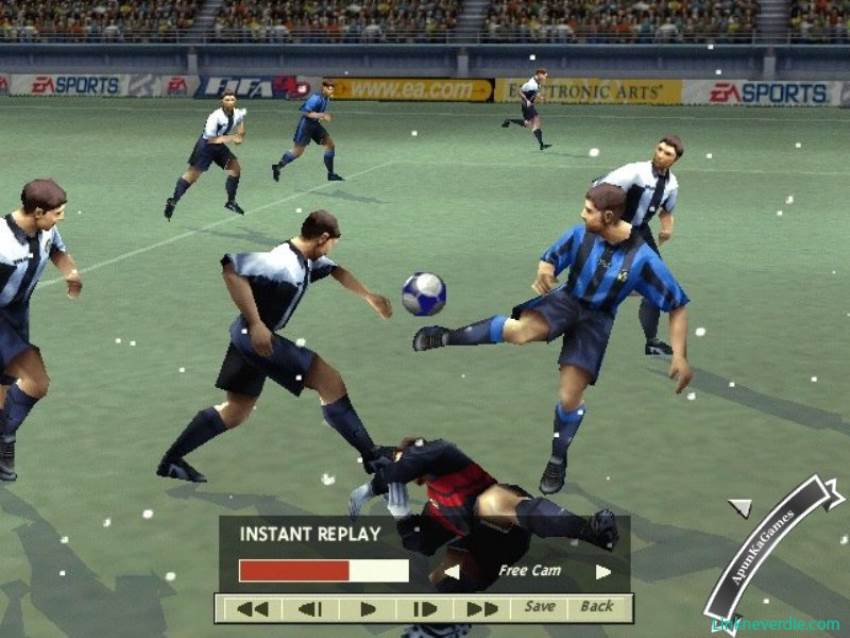 Hình ảnh trong game FIFA 99 (screenshot) Hình ảnh trong game FIFA 99 (screenshot)