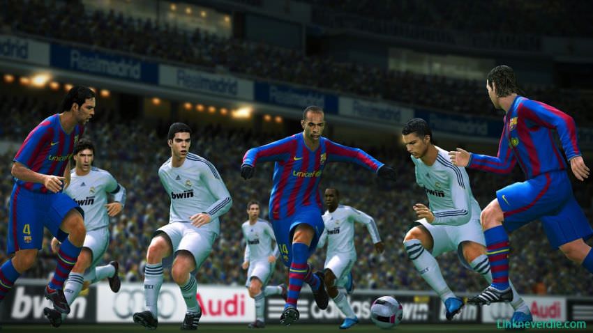 Hình ảnh trong game PES 2010 (screenshot) Hình ảnh trong game PES 2010 (screenshot)