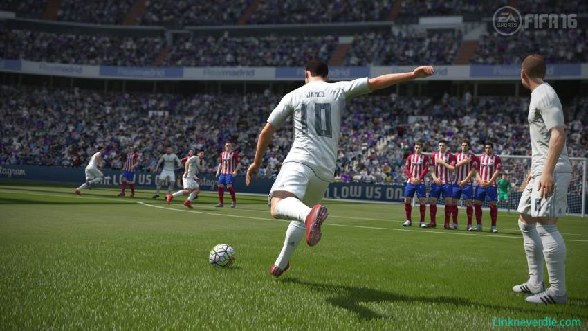 Hình ảnh trong game FIFA 16 (screenshot) Hình ảnh trong game FIFA 16 (screenshot)