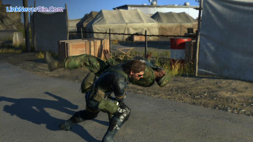 Hình ảnh trong game Metal Gear Solid 5 Ground Zeroes (screenshot) Hình ảnh trong game Metal Gear Solid 5 Ground Zeroes (screenshot)