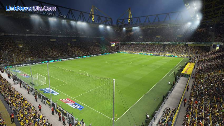 Hình ảnh trong game PES 2018 (screenshot) Hình ảnh trong game PES 2018 (screenshot)