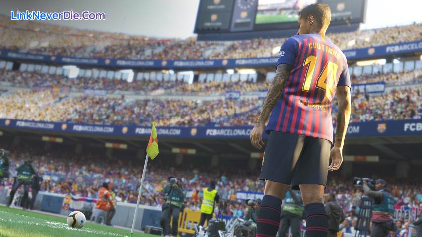 Hình ảnh trong game PES 2019 (screenshot) Hình ảnh trong game PES 2019 (screenshot)