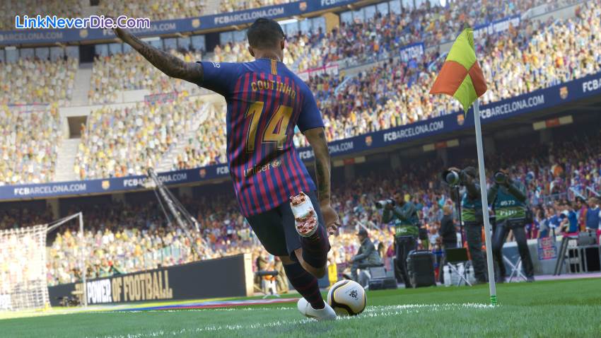 Hình ảnh trong game PES 2019 (screenshot) Hình ảnh trong game PES 2019 (screenshot)