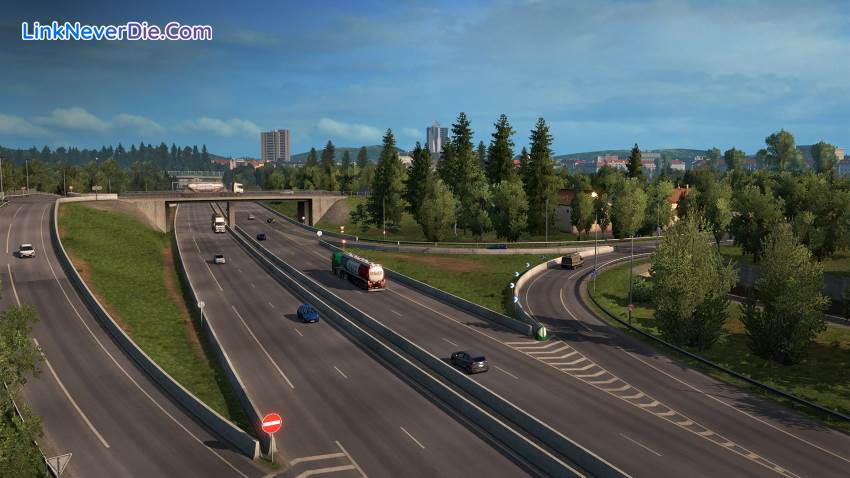Hình ảnh trong game Euro Truck Simulator 2 (screenshot) Hình ảnh trong game Euro Truck Simulator 2 (screenshot)