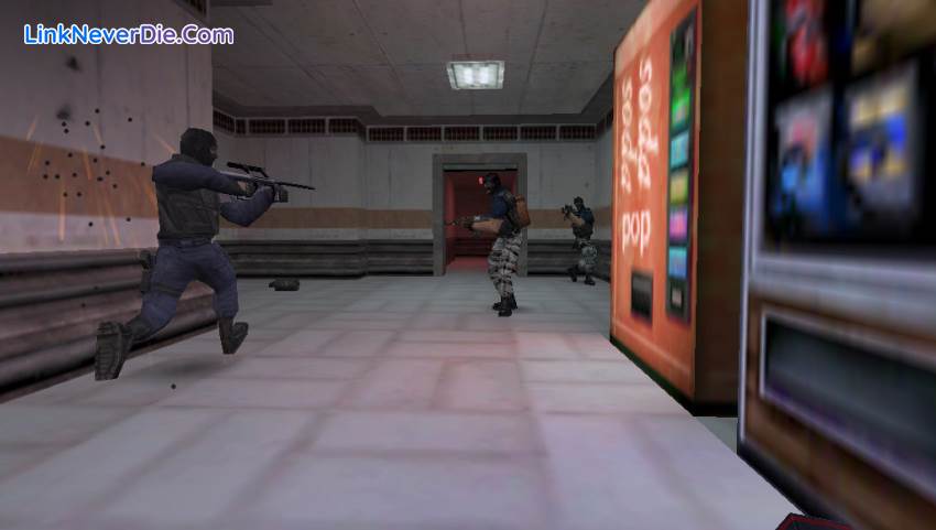 Hình ảnh trong game Counter Strike 1.3 (screenshot) Hình ảnh trong game Counter Strike 1.3 (screenshot)