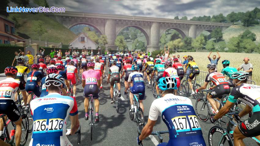Hình ảnh trong game Tour de France 2021 (screenshot) Hình ảnh trong game Tour de France 2021 (screenshot)