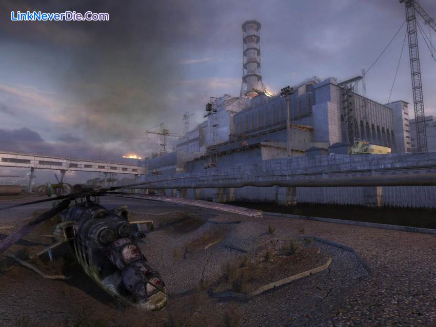 Hình ảnh trong game S.T.A.L.K.E.R.: Shadow of Chernobyl (screenshot) Hình ảnh trong game S.T.A.L.K.E.R.: Shadow of Chernobyl (screenshot)