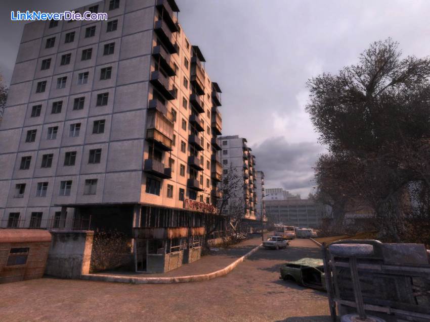 Hình ảnh trong game S.T.A.L.K.E.R.: Shadow of Chernobyl (screenshot) Hình ảnh trong game S.T.A.L.K.E.R.: Shadow of Chernobyl (screenshot)