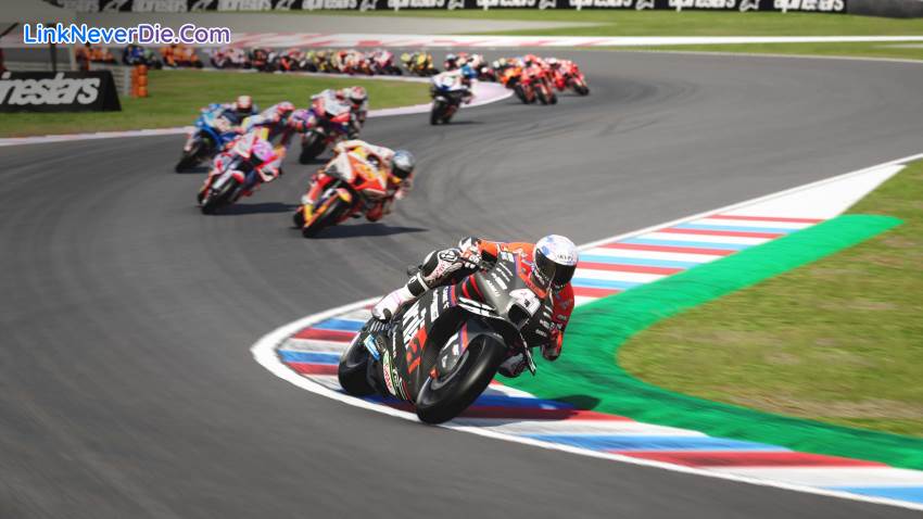 Hình ảnh trong game MotoGP 22 (screenshot) Hình ảnh trong game MotoGP 22 (screenshot)